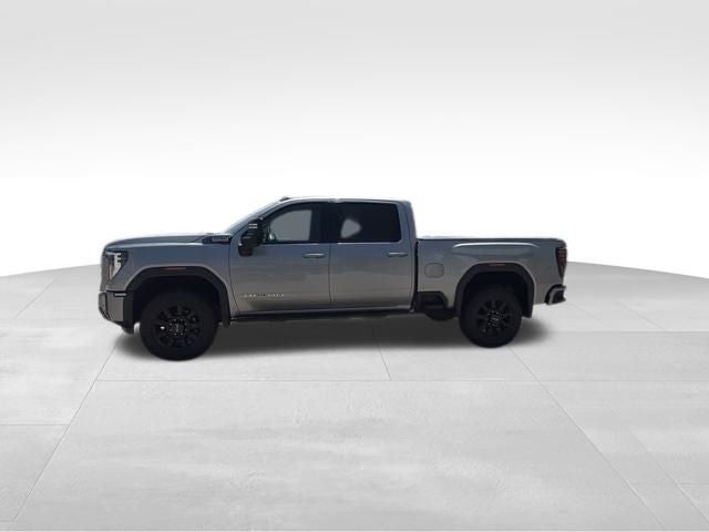 2025 GMC Sierra 2500HD 4WD Crew Cab Standard Bed AT4