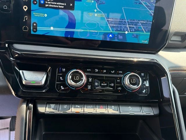 2025 GMC Sierra 2500HD 4WD Crew Cab Standard Bed AT4