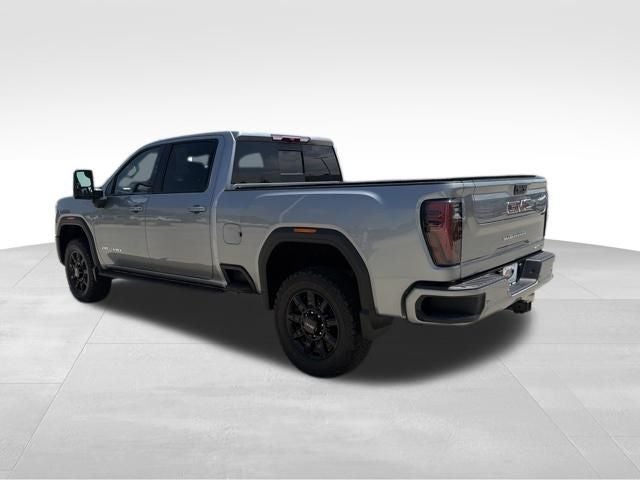 2025 GMC Sierra 2500HD 4WD Crew Cab Standard Bed AT4