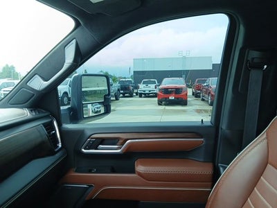 2026 GMC Sierra 2500 HD Crew Cab, Standard Bed, Denali Ultimate, 4WD