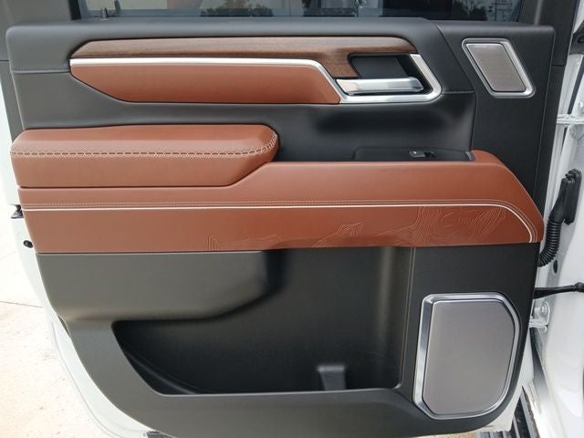 2026 GMC Sierra 2500 HD Crew Cab, Standard Bed, Denali Ultimate, 4WD