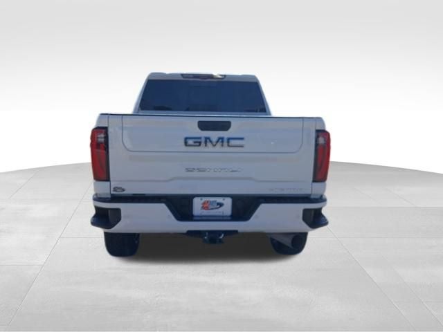 2026 GMC Sierra 2500 HD Crew Cab, Standard Bed, Denali Ultimate, 4WD