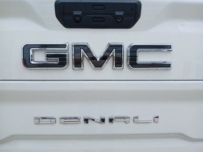 2026 GMC Sierra 2500 HD Crew Cab, Standard Bed, Denali Ultimate, 4WD