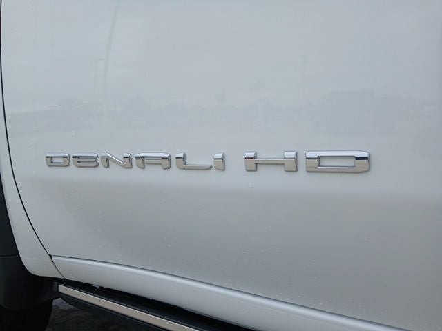 2026 GMC Sierra 2500 HD Crew Cab, Standard Bed, Denali Ultimate, 4WD