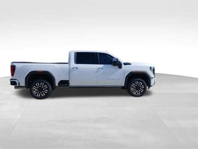 2026 GMC Sierra 2500 HD Crew Cab, Standard Bed, Denali Ultimate, 4WD
