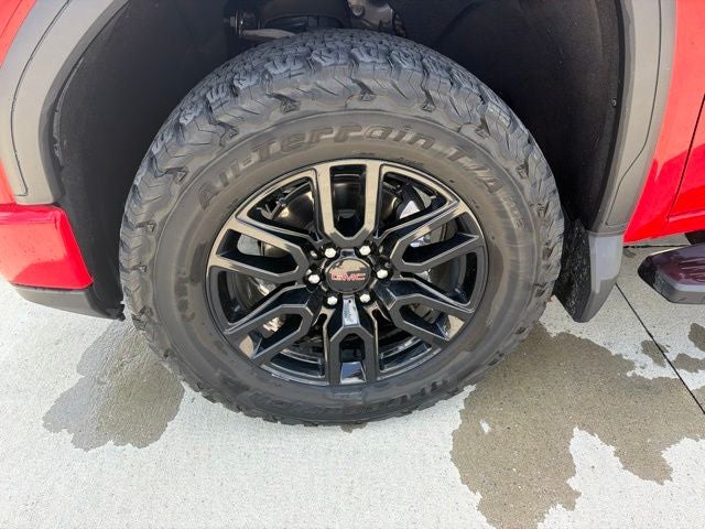2024 GMC Sierra 1500 4WD Crew Cab Short Box Elevation with 3SB