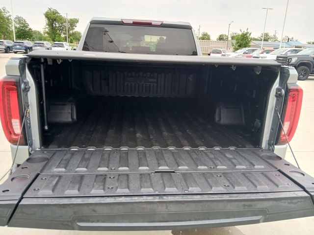 2023 GMC Sierra 1500 4WD Crew Cab Standard Box SLT