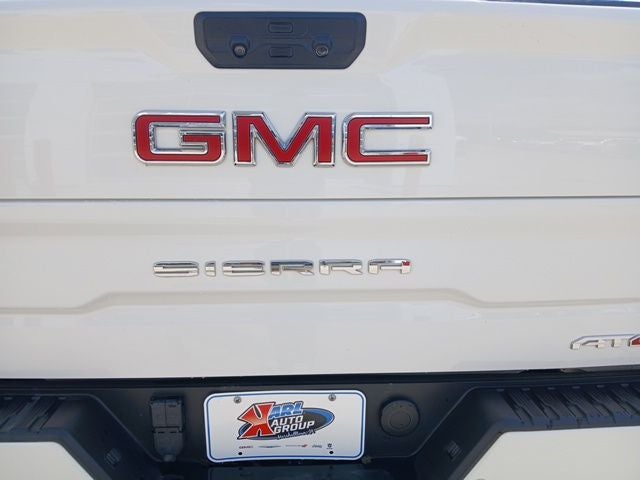 2023 GMC Sierra 1500 4WD Crew Cab Short Box AT4