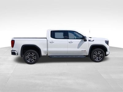 2023 GMC Sierra 1500 4WD Crew Cab Short Box AT4