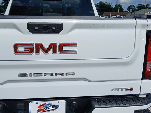 2024 GMC Sierra 1500 4WD Crew Cab Standard Box AT4