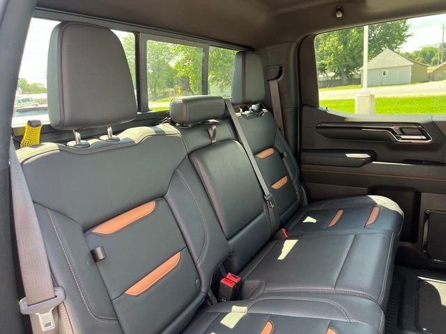 2024 GMC Sierra 1500 4WD Crew Cab Short Box AT4