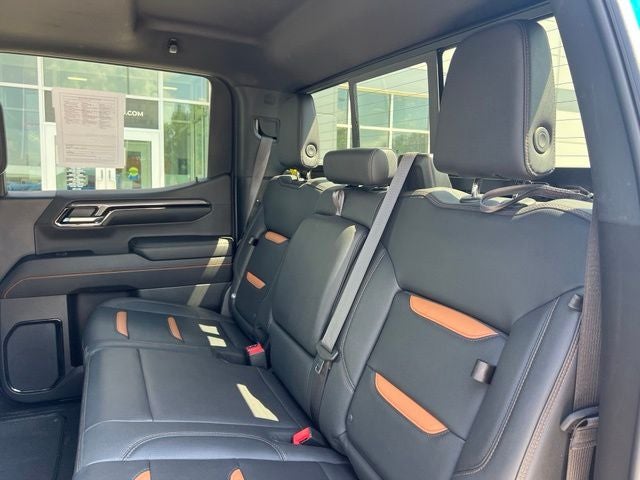 2024 GMC Sierra 1500 4WD Crew Cab Short Box AT4