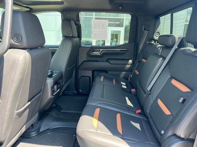 2024 GMC Sierra 1500 4WD Crew Cab Short Box AT4