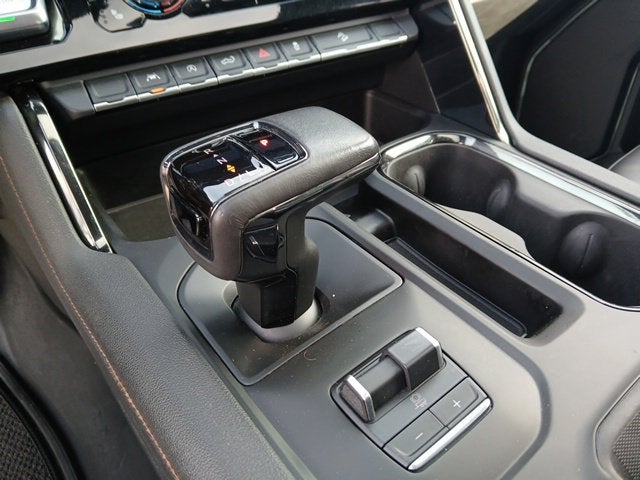 2022 GMC Sierra 1500 4WD Crew Cab Short Box AT4