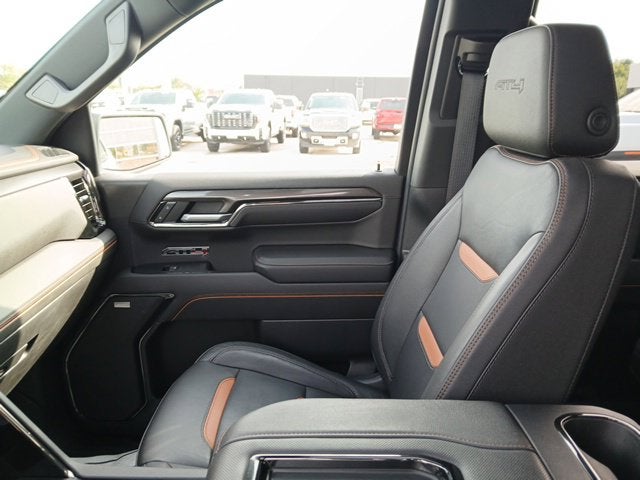 2022 GMC Sierra 1500 4WD Crew Cab Short Box AT4
