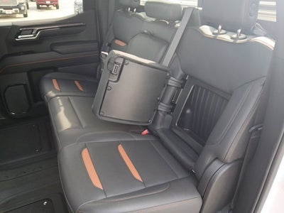 2022 GMC Sierra 1500 4WD Crew Cab Short Box AT4