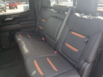 2022 GMC Sierra 1500 4WD Crew Cab Short Box AT4