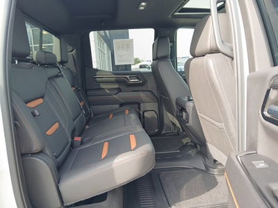 2022 GMC Sierra 1500 4WD Crew Cab Short Box AT4