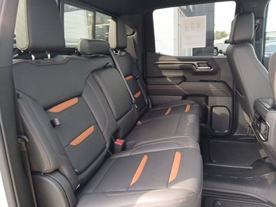 2022 GMC Sierra 1500 4WD Crew Cab Short Box AT4
