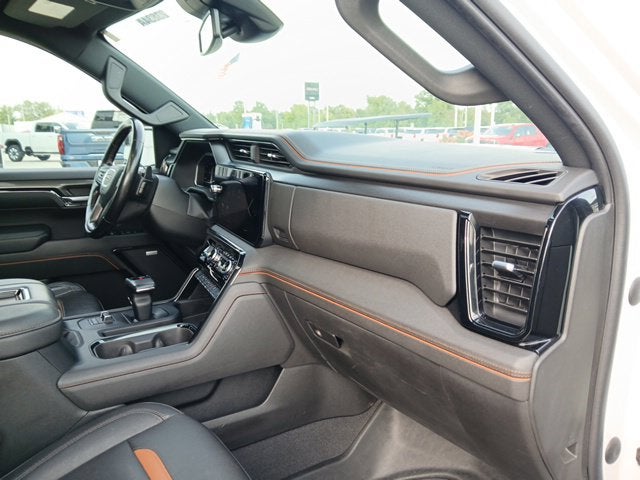 2022 GMC Sierra 1500 4WD Crew Cab Short Box AT4