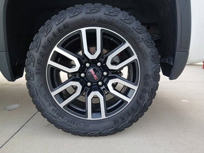 2022 GMC Sierra 1500 4WD Crew Cab Short Box AT4