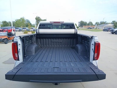 2022 GMC Sierra 1500 4WD Crew Cab Short Box AT4