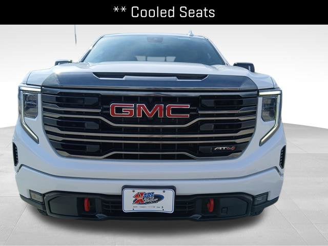 2022 GMC Sierra 1500 4WD Crew Cab Short Box AT4