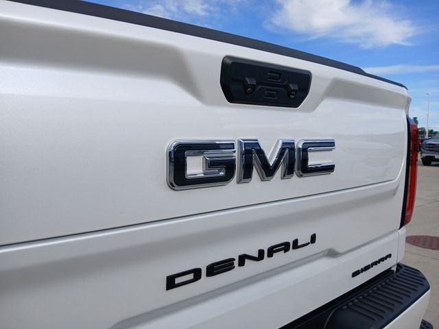 2025 GMC Sierra 1500 4WD Crew Cab Short Box Denali Ultimate