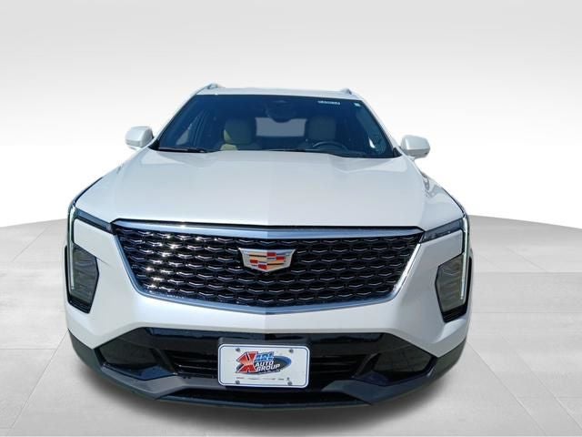 2024 Cadillac XT4 AWD Premium Luxury