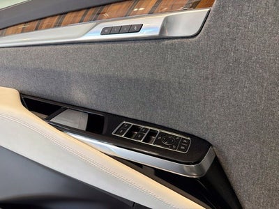 2025 Cadillac Escalade Premium Luxury Platinum