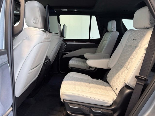 2025 Cadillac Escalade Premium Luxury Platinum