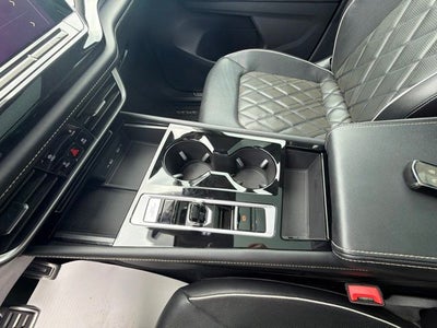 2024 Volkswagen Atlas 2.0T SEL Premium R-Line