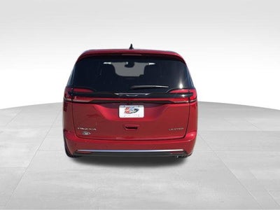 2027 Chrysler Pacifica PACIFICA LIMITED