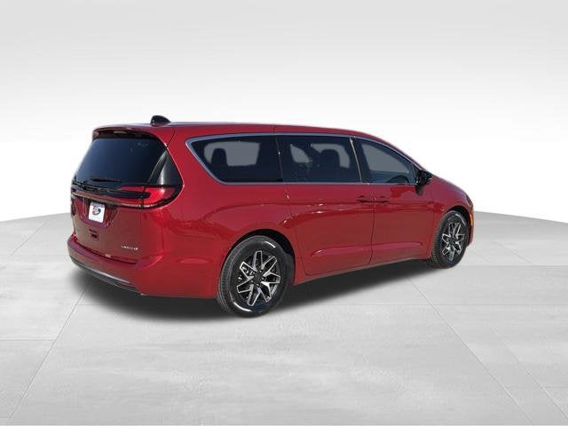 2027 Chrysler Pacifica PACIFICA LIMITED