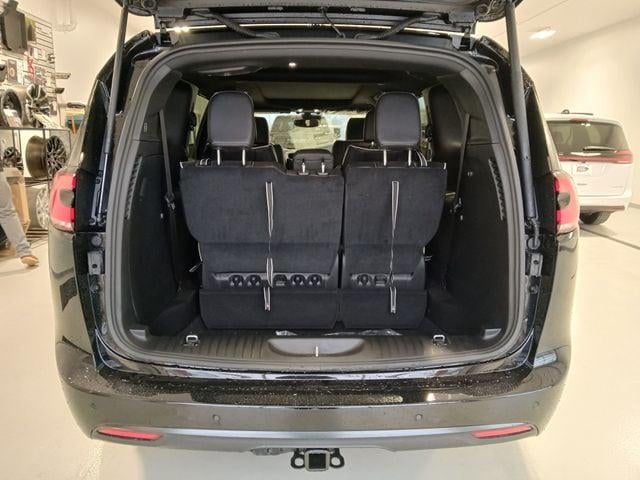 2026 Chrysler Pacifica PACIFICA LIMITED AWD