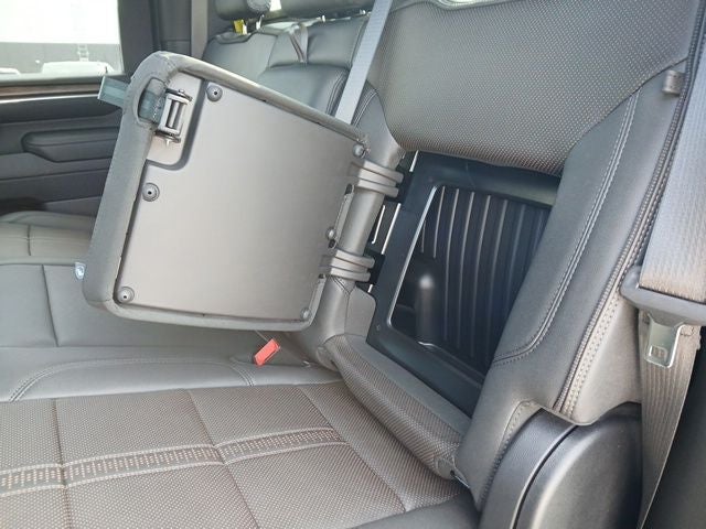 2025 Chevrolet Silverado 2500HD 4WD Crew Cab Standard Bed High Country