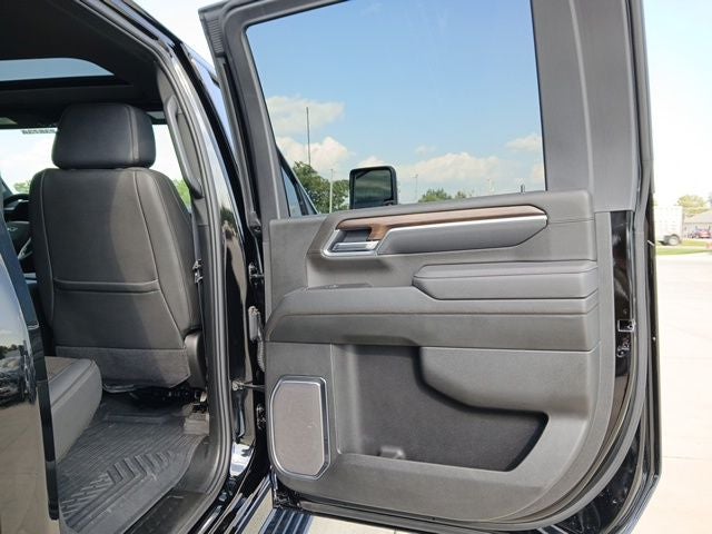 2025 Chevrolet Silverado 2500HD 4WD Crew Cab Standard Bed High Country