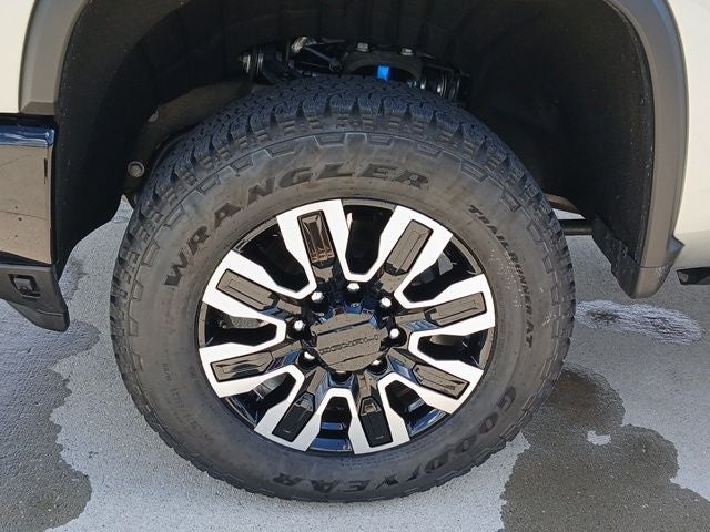2026 Chevrolet Silverado 2500 HD Crew Cab, Standard Bed, XR2, 4WD