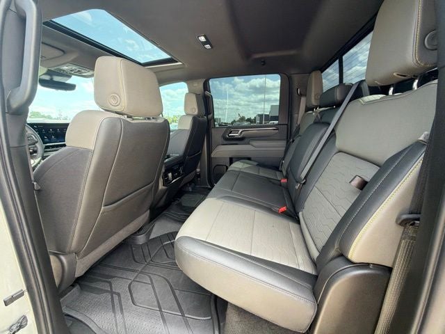 2026 Chevrolet Silverado 2500 HD Crew Cab, Standard Bed, XR2, 4WD