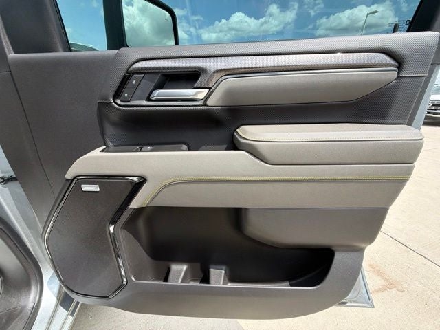2026 Chevrolet Silverado 2500 HD Crew Cab, Standard Bed, XR2, 4WD