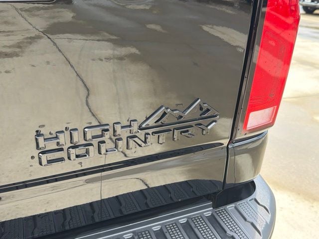 2024 Chevrolet Silverado 2500HD 4WD Crew Cab Standard Bed High Country
