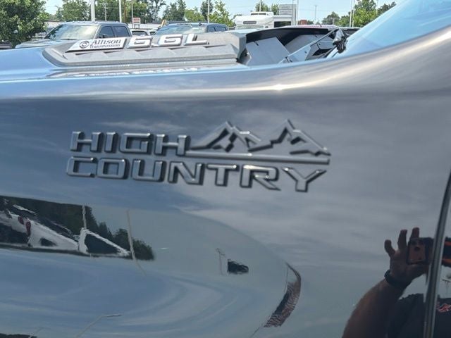 2024 Chevrolet Silverado 2500HD 4WD Crew Cab Standard Bed High Country