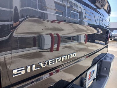 2022 Chevrolet Silverado 1500 4WD Crew Cab Standard Bed LT