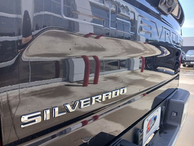 2022 Chevrolet Silverado 1500 4WD Crew Cab Standard Bed LT