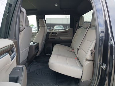 2022 Chevrolet Silverado 1500 4WD Crew Cab Standard Bed LT