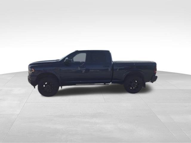 2022 RAM 3500 Limited Crew Cab 4x4 6'4' Box