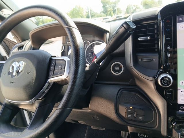 2025 RAM 2500 Tradesman Crew Cab 4x4 6'4' Box