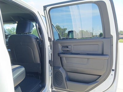 2025 RAM 2500 Tradesman Crew Cab 4x4 6'4' Box