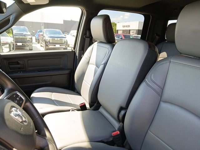 2025 RAM 2500 Tradesman Crew Cab 4x4 6'4' Box