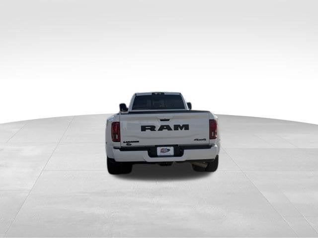 2026 RAM 3500 Laramie Crew Cab 4x4 8' Box